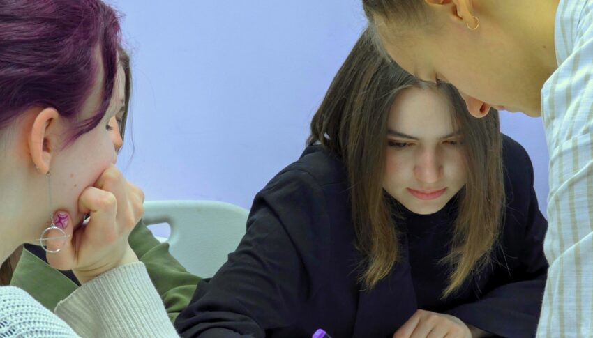 Вторая молодёжная лаборатория: ароматы как ключ к прошлому